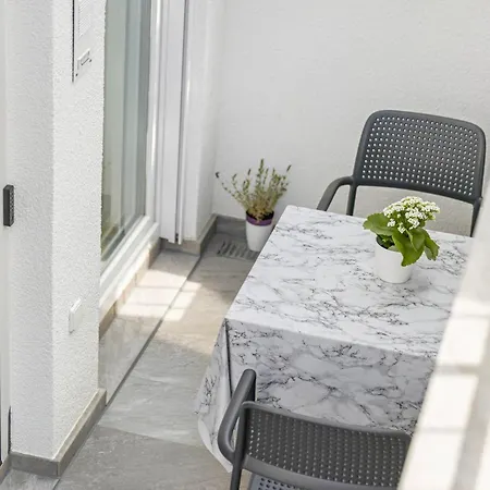 Apartment Dusslingen Apartamento *